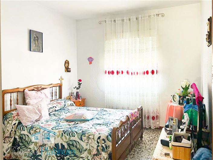 Image No.9-4 Bed Villa for sale