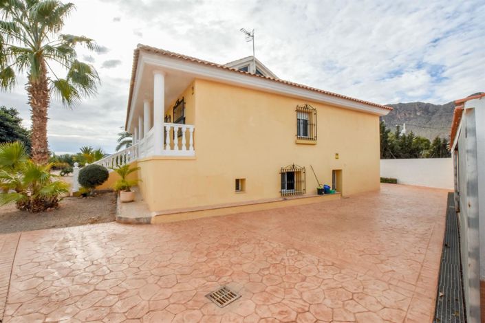 Image No.40-Villa de 4 chambres à vendre à Pilar de Jaravia