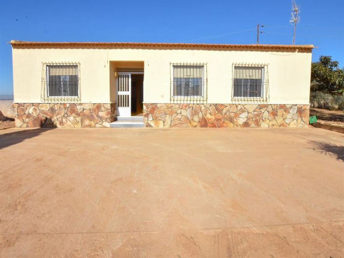 Image No.2-3 Bed Villa for sale
