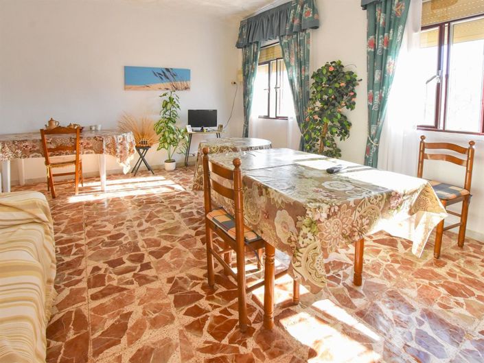 Image No.9-3 Bed Villa for sale