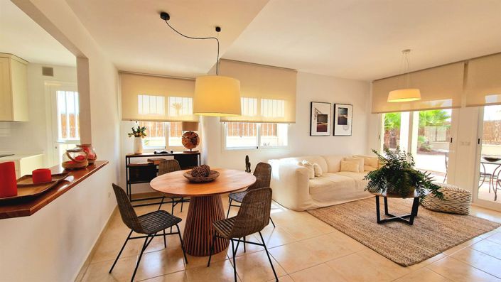 Image No.14-4 Bed Villa for sale