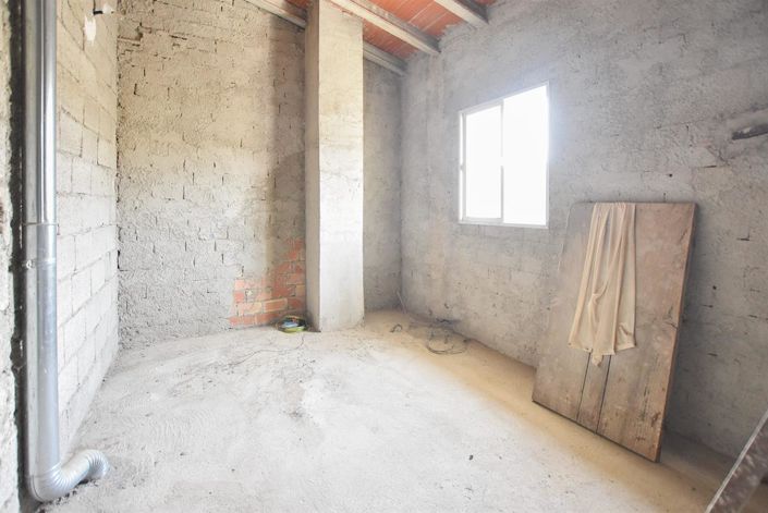 Image No.17-3 Bed Villa for sale