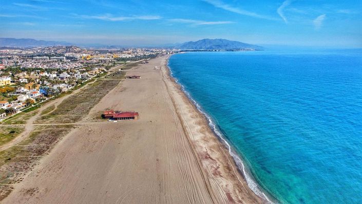 Image No.12-3 Bed Apartment for sale