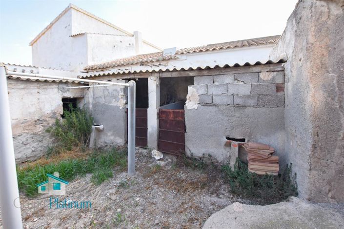 Image No.14-4 Bed Villa for sale