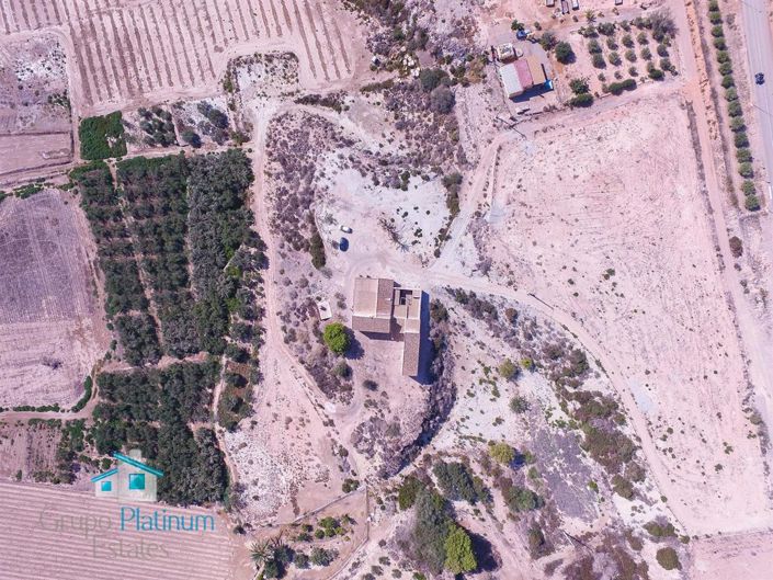 Image No.15-4 Bed Villa for sale