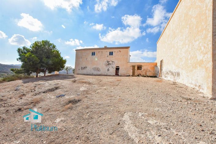 Image No.20-4 Bed Villa for sale