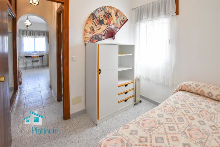 Image No.9-2 Bed Villa for sale