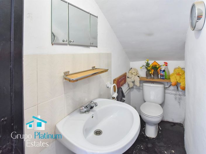 Image No.22-Villa de 6 chambres à vendre à Costa Tropical