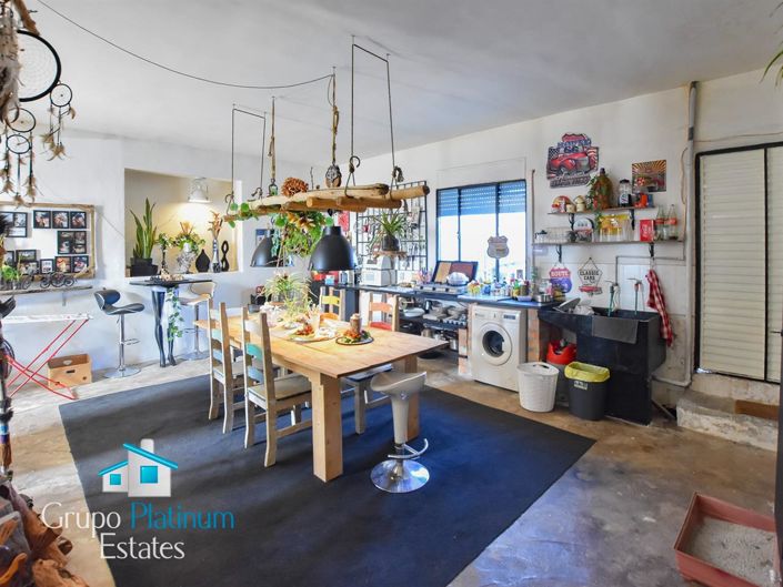 Image No.4-Villa de 6 chambres à vendre à Costa Tropical