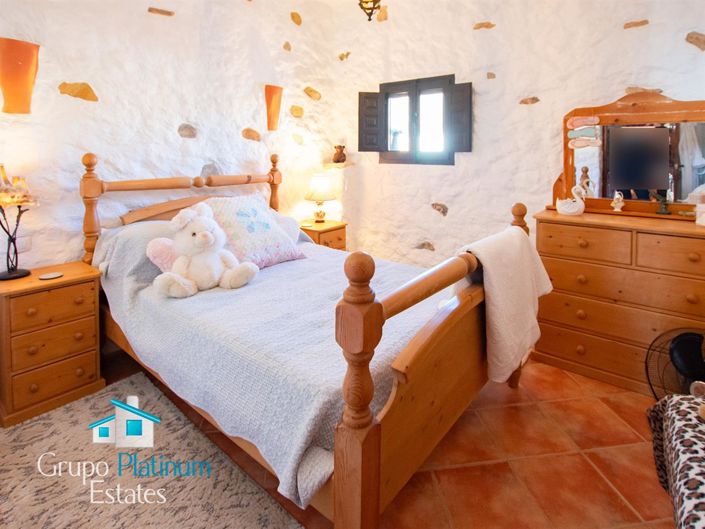 Image No.13-Villa de 4 chambres à vendre à Almeria