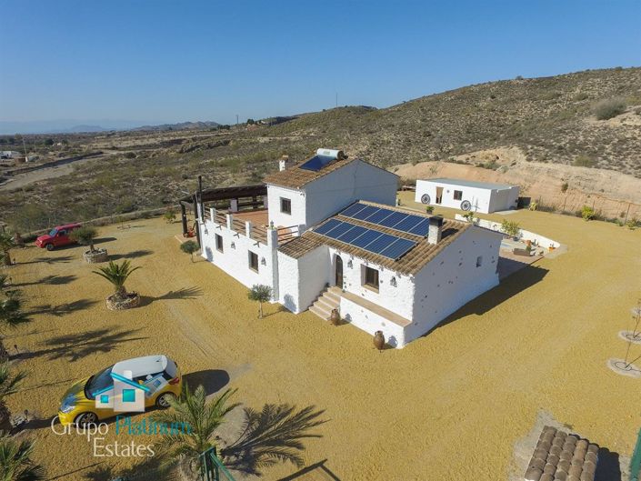 Image No.29-Villa de 4 chambres à vendre à Almeria