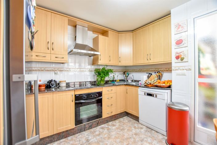 Image No.7-3 Bed Apartment for sale