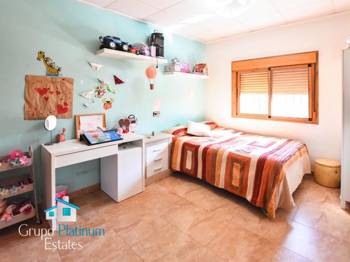 Image No.11-3 Bed Villa for sale