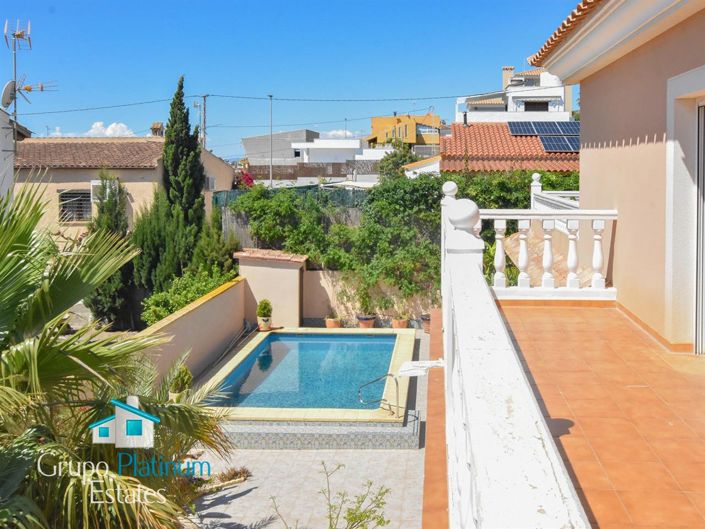 Image No.17-Villa de 4 chambres à vendre à Calabardina