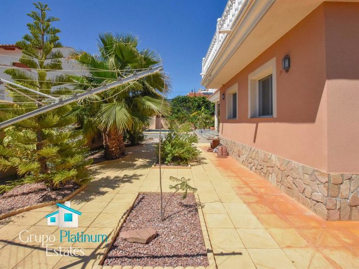 Image No.18-Villa de 4 chambres à vendre à Calabardina