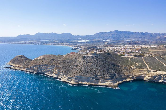 Image No.15-2 Bed Apartment for sale