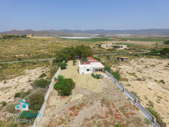 Image No.20-5 Bed Villa for sale