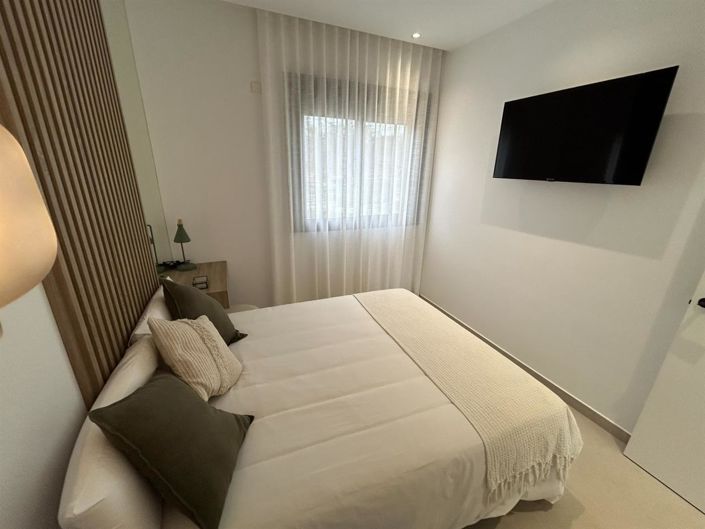 Image No.25-3 Bed Villa for sale