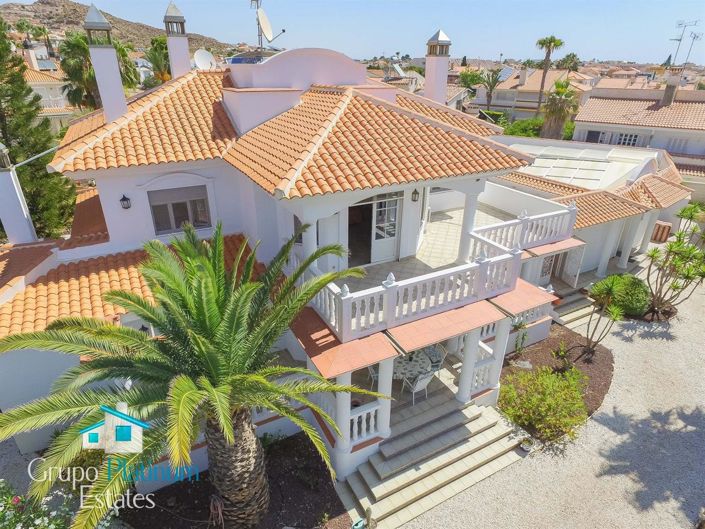 Image No.3-Villa de 3 chambres à vendre à Calabardina