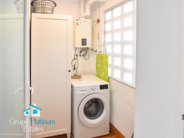 Image No.11-2 Bed Property for sale