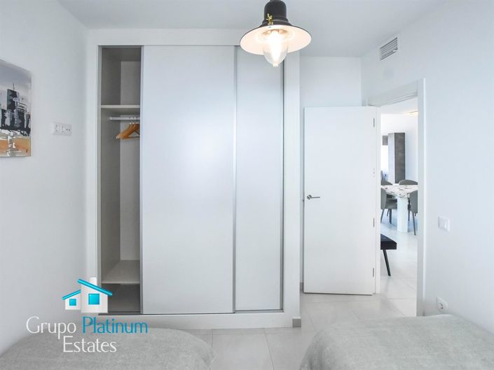 Image No.18-2 Bed Property for sale