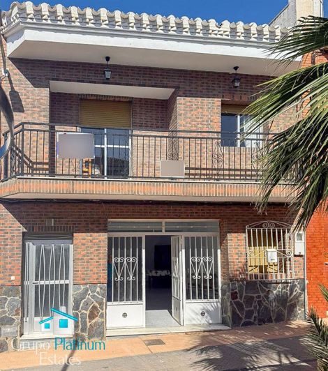 Image No.2-Propriété de 4 chambres à vendre à Taberno