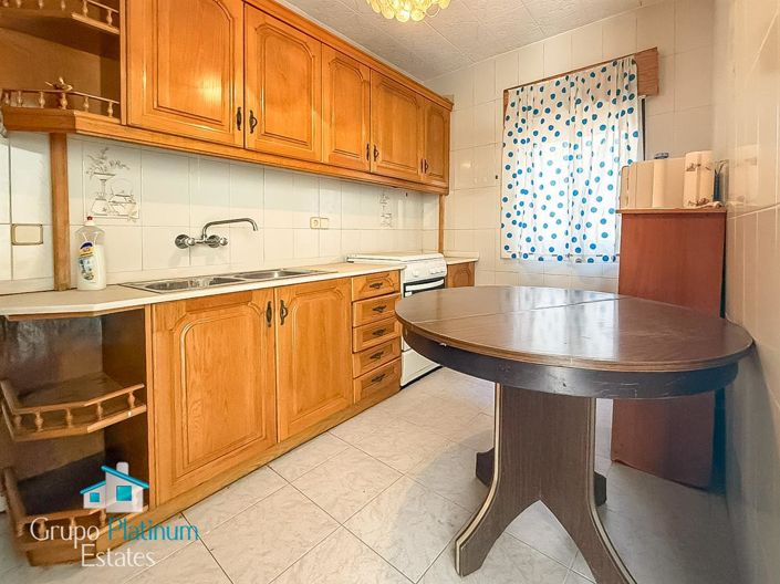 Image No.3-Propriété de 4 chambres à vendre à Taberno