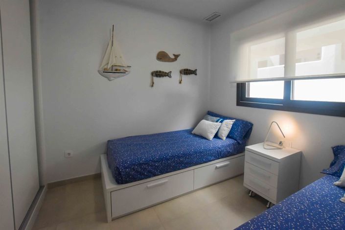 Image No.27-2 Bed Apartment for sale