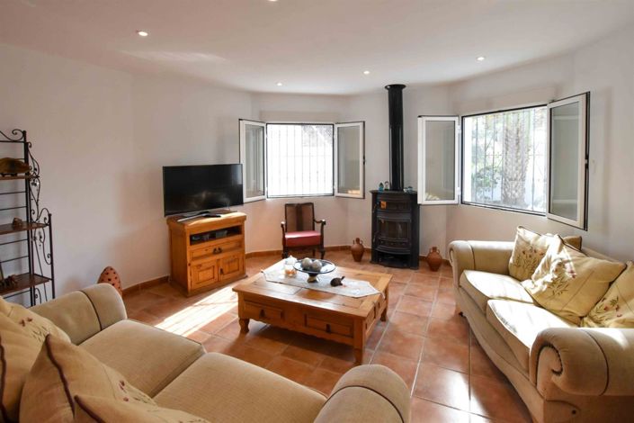 Image No.10-3 Bed Villa for sale