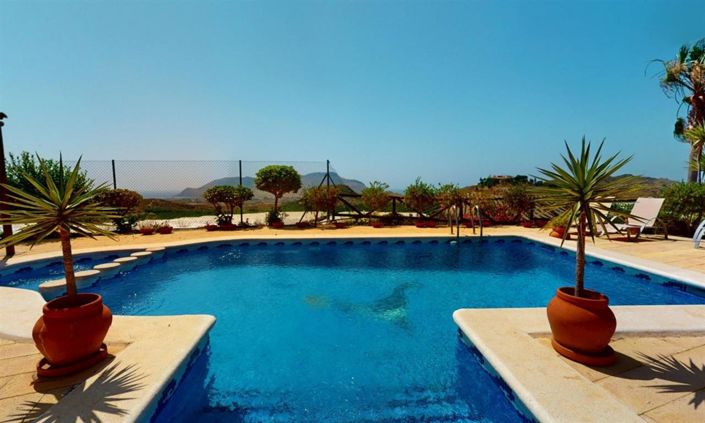 Image No.3-Villa de 5 chambres à vendre à Águilas