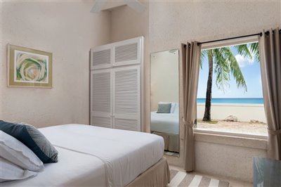 littlegoodharbourscenicbedroom2