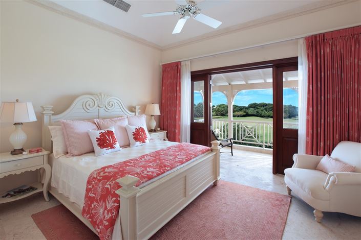 Image No.12-Propriété de 6 chambres à vendre à St James