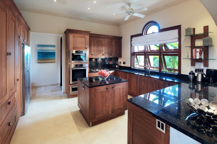 Image No.5-Propriété de 6 chambres à vendre à St James