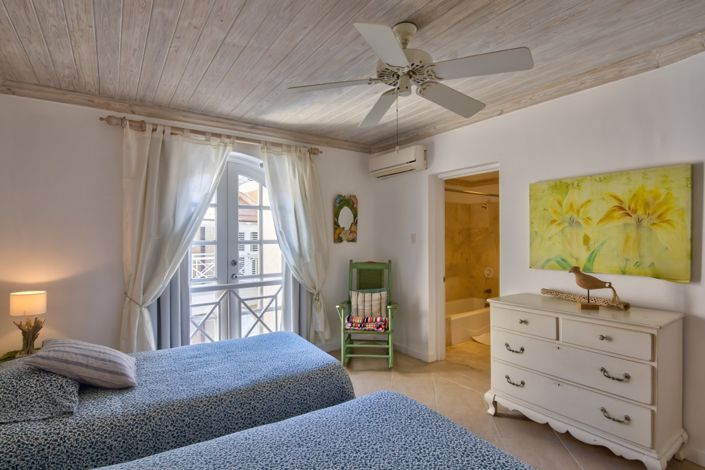 Image No.16-3 Bed Property for sale