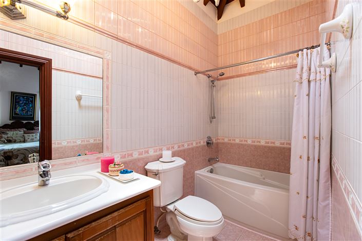 Image No.19-Villa de 4 chambres à vendre à St Michael