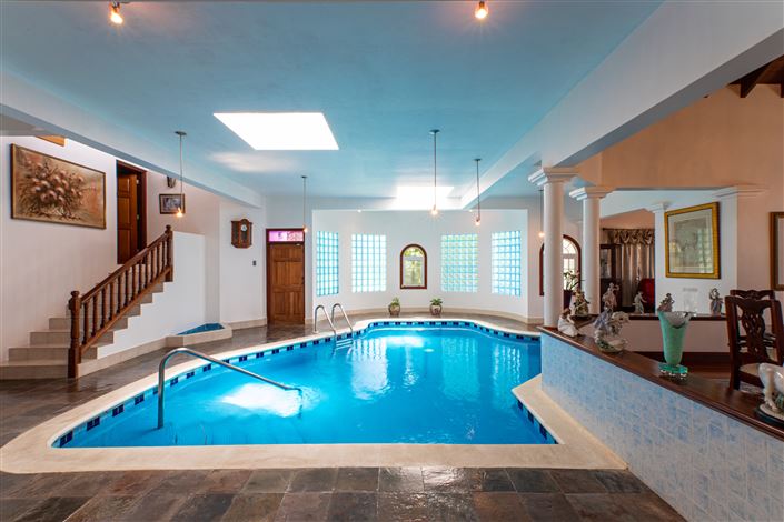 Image No.2-Villa de 4 chambres à vendre à St Michael