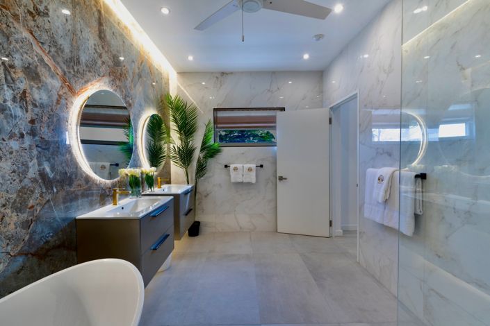 Image No.16-5 Bed Villa for sale