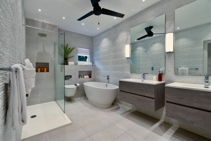 Image No.28-5 Bed Villa for sale