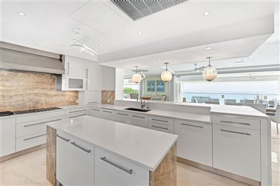 portico5and6kitchenisland