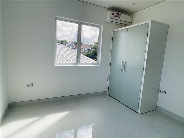 Image No.9-Villa de 4 chambres à vendre à St James