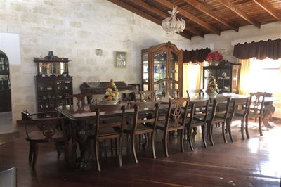 rowans5a1formaldining