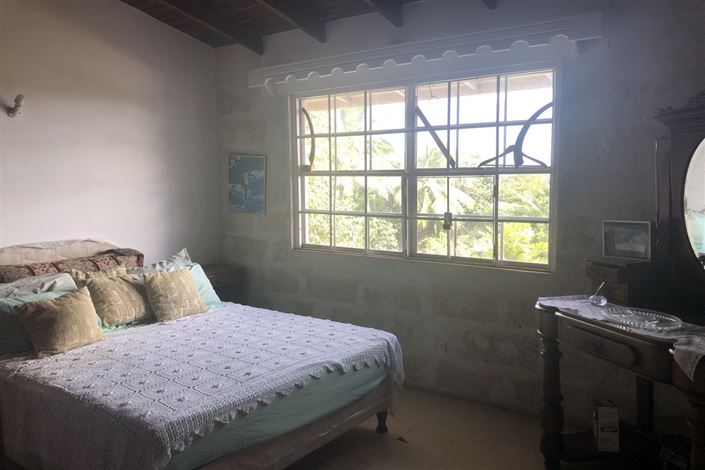 Image No.12-6 Bed Villa for sale