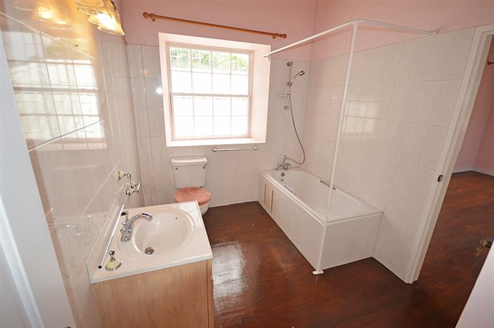 Image No.30-4 Bed Villa for sale