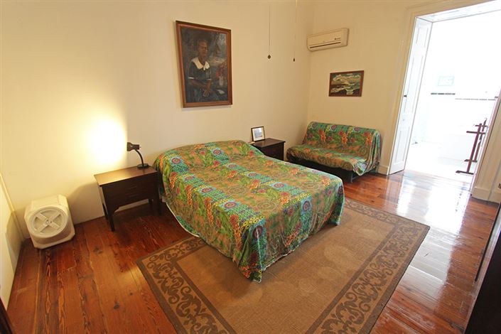 Image No.10-4 Bed Villa for sale