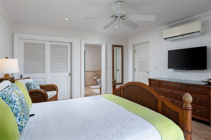 Image No.16-4 Bed Property for sale