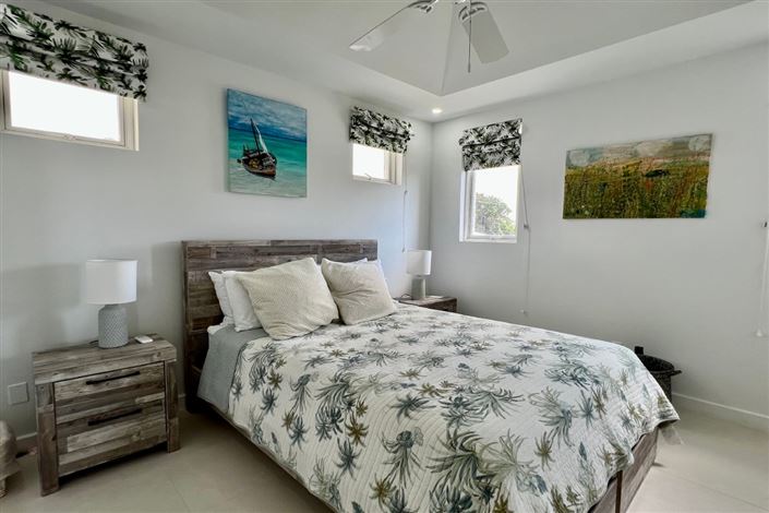 Image No.20-4 Bed Villa for sale