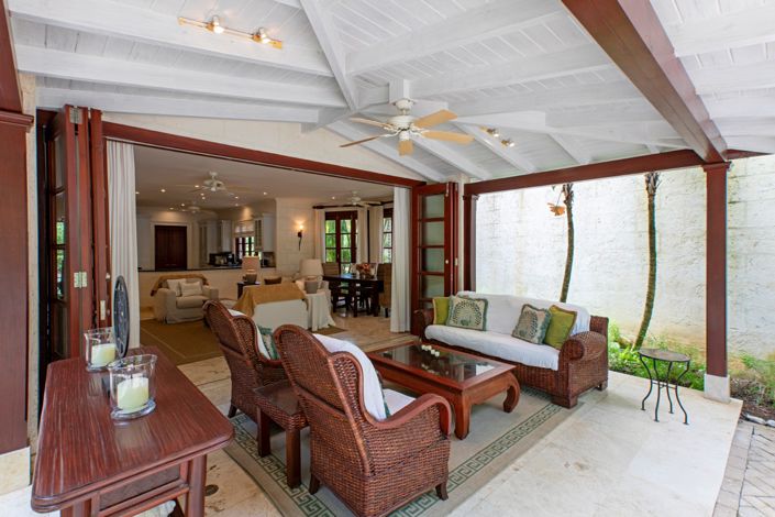 Image No.2-3 Bed Villa for sale