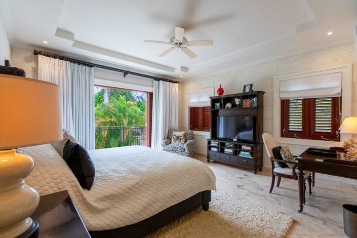 Image No.11-3 Bed Villa for sale