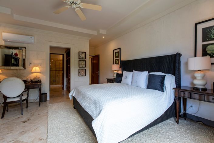 Image No.13-3 Bed Villa for sale