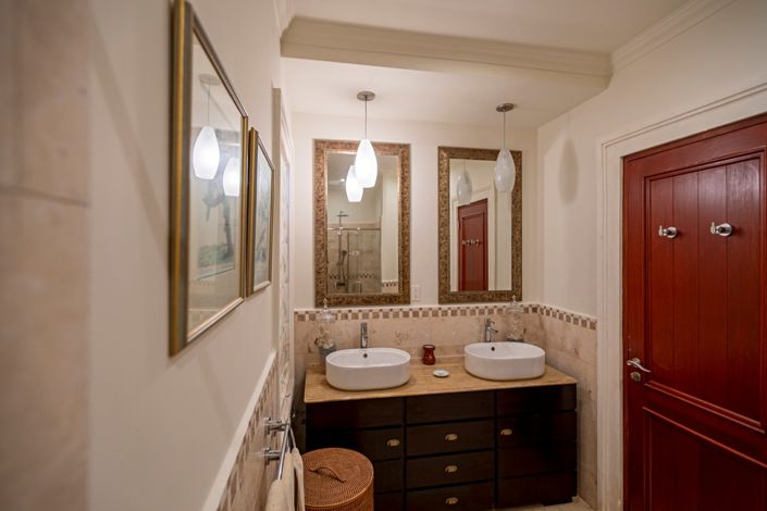 Image No.17-3 Bed Villa for sale